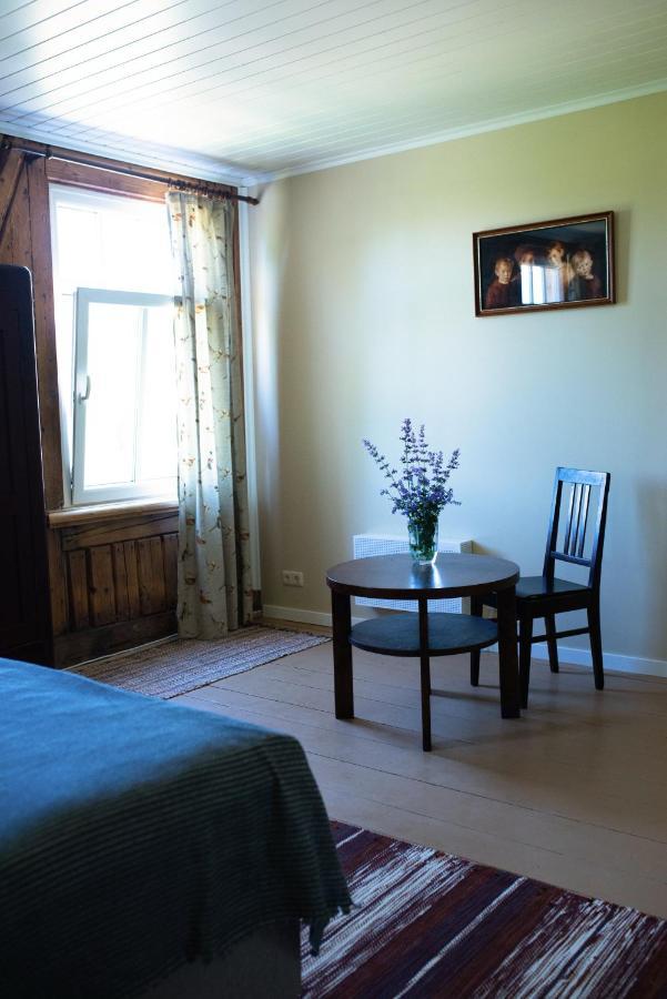 Livi Avat Appartement Ikla Buitenkant foto